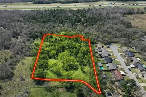 1805 Lynlee Ln, Denison, TX 75020