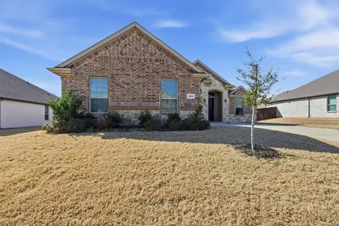 6025 Kansas Trl, Midlothian, TX 76065