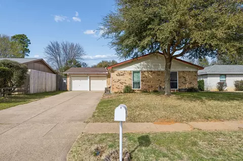 5713 Atlantis Ter, Arlington, TX 76016