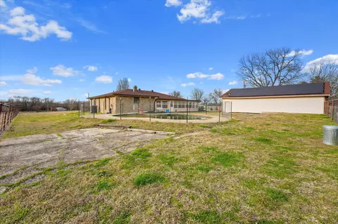 Exterior - 4633 Fm 36 N, Celeste, TX 75423 photo 8 of 8