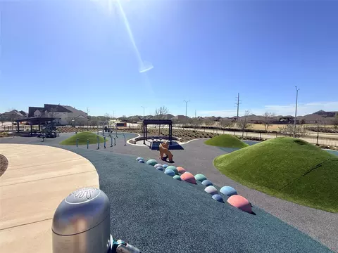 6718 Goldenrain Dr, Venus, TX 76084