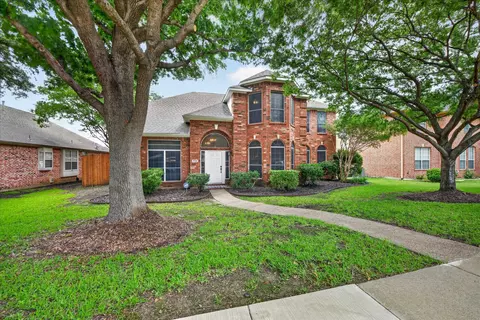 9708 Congressional Dr, Plano, TX 75025