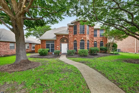9708 Congressional Dr, Plano, TX 75025