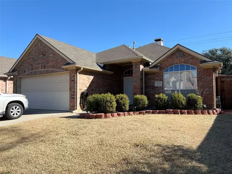 18736 Gibbons Dr, Dallas, TX 75287