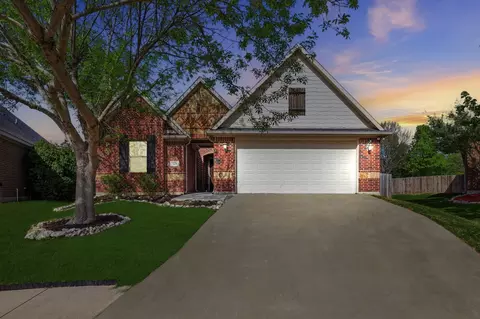 5204 Cross Plains Ct, Fort Worth, TX 76126