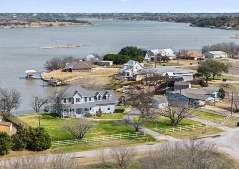 3101 Sunrise Ct, Granbury, TX 76048