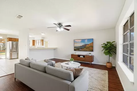 6450 Inwood Dr, Reno, TX 75462