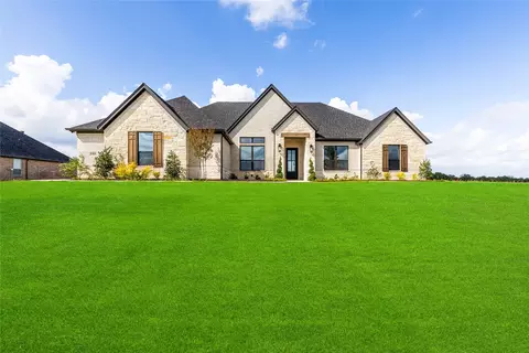 1000 Beginnings Dr, Granbury, TX 76049