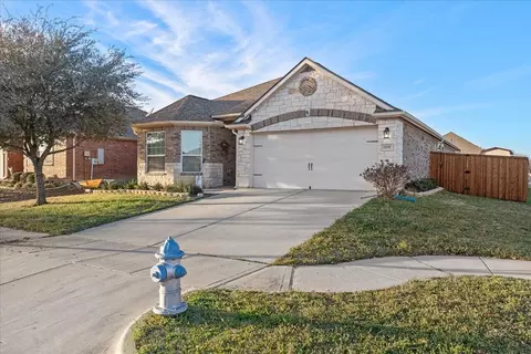 2529 Spring Meadows Dr, Denton, TX 76209