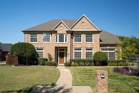 6708 E Park Dr, Fort Worth, TX 76132