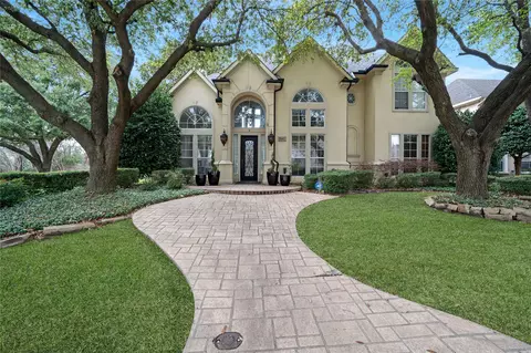 18403 Gibbons Dr, Dallas, TX 75287