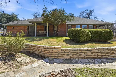 4121 Cimmaron Trl, Granbury, TX 76049