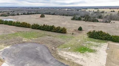 2810 Maple Rd, Celeste, TX 75423 photo 9