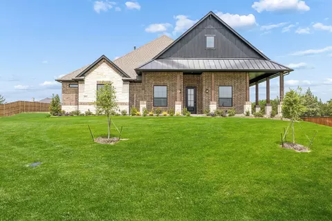 4811 Bonanza Dr, Midlothian, TX 76065