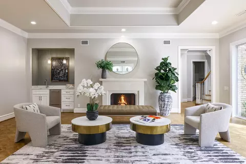 29 Saint Laurent Pl, Dallas, TX 75225