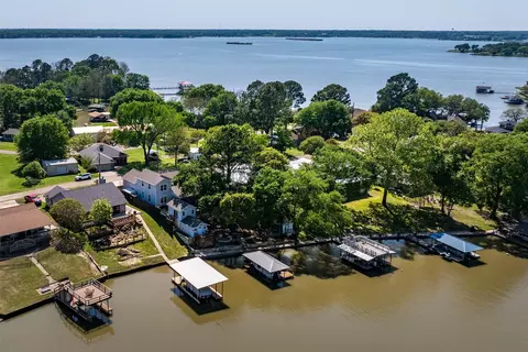 122 Redondo Dr, Gun Barrel City, TX 75156