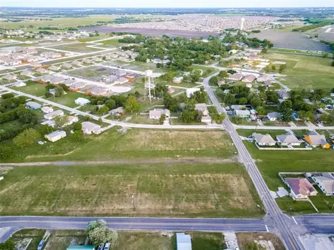 108 E Hubbard Rd, Josephine, TX 75173