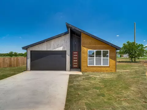 849 Buckboard Dr, De Leon, TX 76444