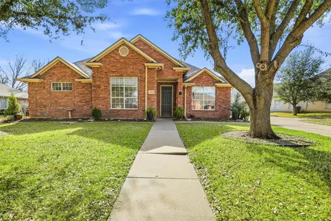 1514 Wordsworth Dr, Cleburne, TX 76033