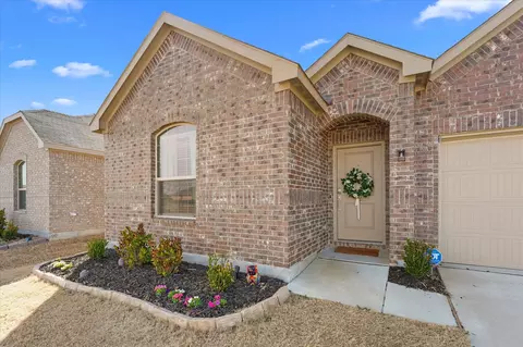 5028 Waterway Dr, Princeton, TX 75407