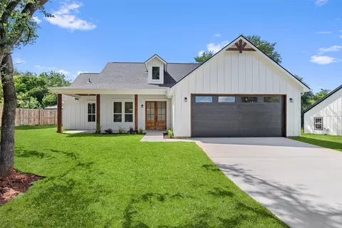 1610 Cheyenne Trl, Granbury, TX 76048