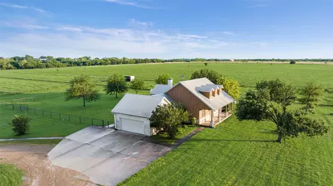 9757 Neal Rd, Forney, TX 75126