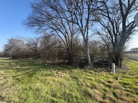13700 Gholson Rd, Gholson, TX 76705 photo 6