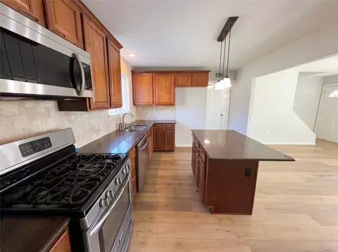 Kitchen - 1310 Johns Dr, Euless, TX 76039 photo 3 of 3