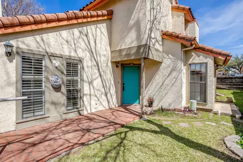 6504 Hickock Dr #6D, Fort Worth, TX 76116