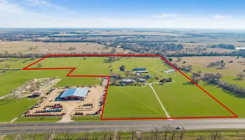 3052 Hwy 82, Paris, TX 75460