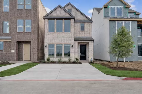 4532 Community Ct, Plano, TX 75024