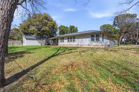 Exterior - 4600 Cedar Mountain Dr, Waco, TX 76708 photo 6 of 7
