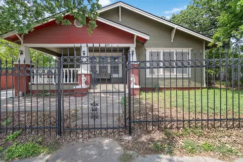 409 N Sylvania Ave, Fort Worth, TX 76111