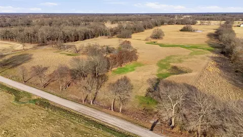 36200 County Line Rd, Sumner, TX 75486 photo 9