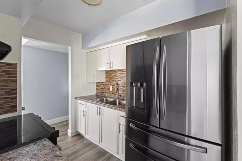 Kitchen - 1419 Cascade St, Mesquite, TX 75149 photo 2 of 4