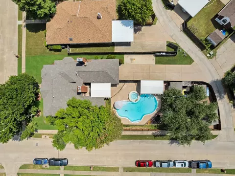 2600 Bowie Dr, Mesquite, TX 75181