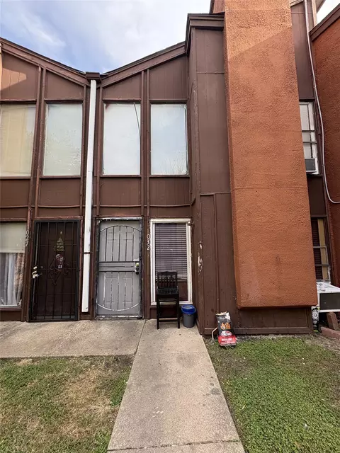 7152 Fair Oaks Ave #1032, Dallas, TX 75231