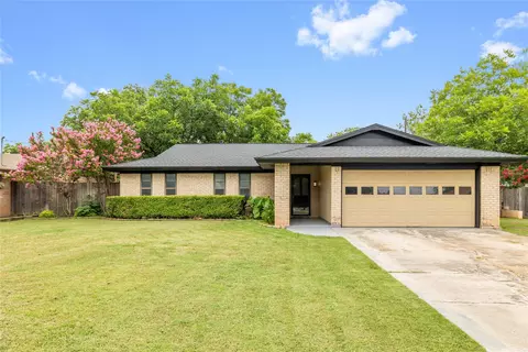 2507 16th St, Brownwood, TX 76801