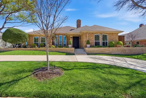 2832 Cambridgeshire Dr, Carrollton, TX 75007