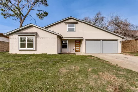 507 Parker Dr, Euless, TX 76039