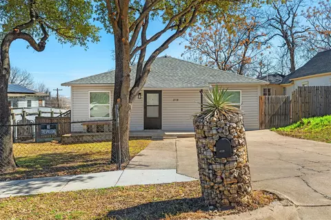 2118 Lee Ave, Fort Worth, TX 76164