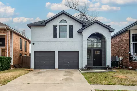 703 Meadowcreek Ct, Garland, TX 75043