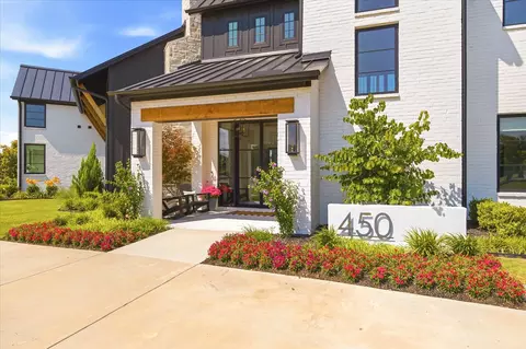 450 Sunrise Ridge Dr, Heath, TX 75032
