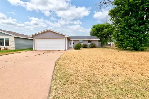 4802 S 6th St, Abilene, TX 79605