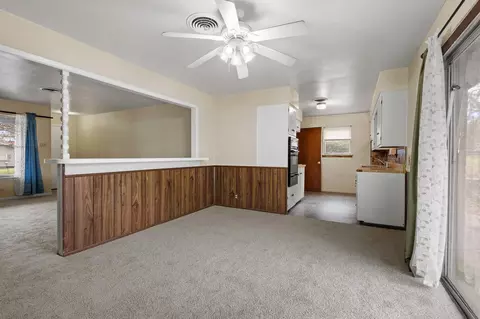Living - 125 Mark Dr, Denison, TX 75021 photo 4 of 5