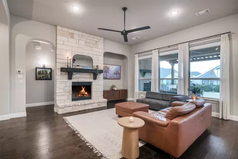 2705 Juniper Ct, Heath, TX 75126