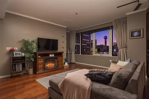 1200 Main St #306, Dallas, TX 75202