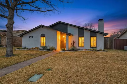 2153 Village Green Dr, Garland, TX 75044
