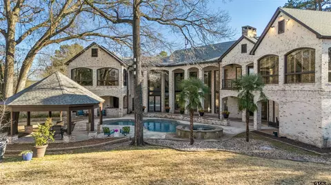 7104 Gleneagles Dr, Tyler, TX 75703