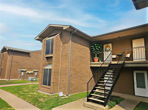 4460 Chaha Rd #201, Garland, TX 75043
